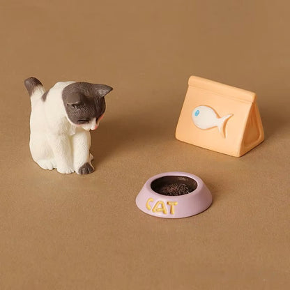 Miniature Dollhouse Cats with Toy and Food Accessories (1:12 scale)