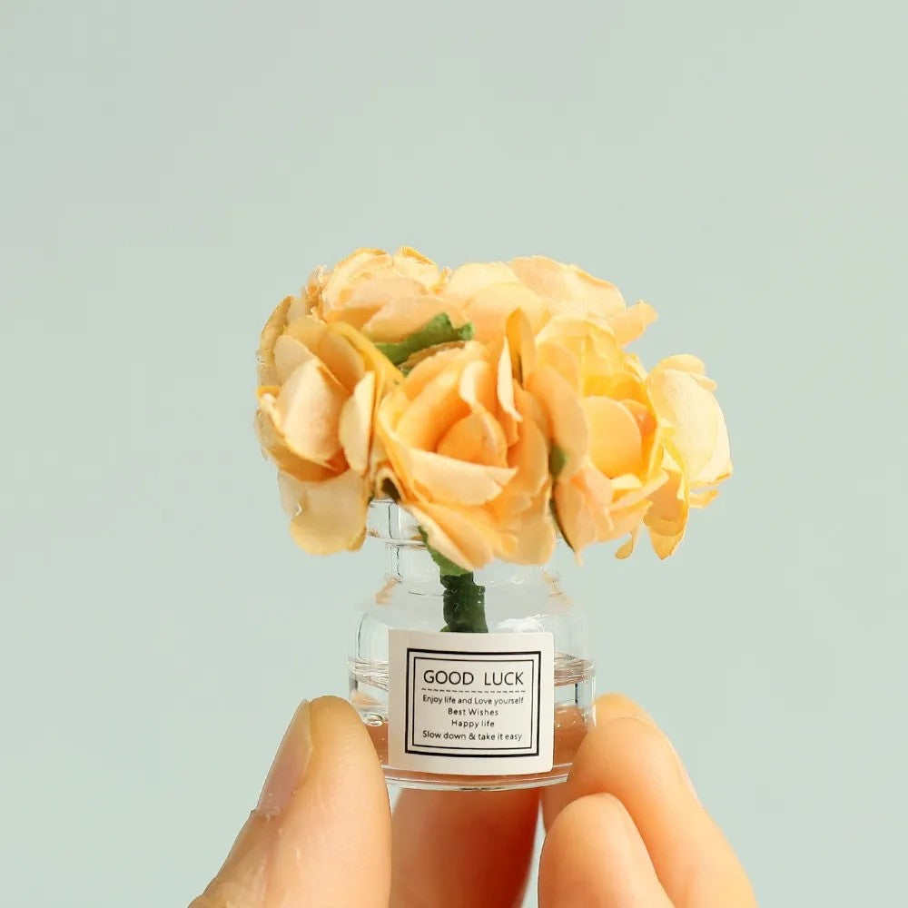 Flower Bouquet (Light Pink, Dark Pink, or Yellow Flowers) (1:12 scale)